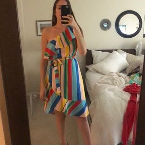 Colorful dress- perfect for summer weddings!